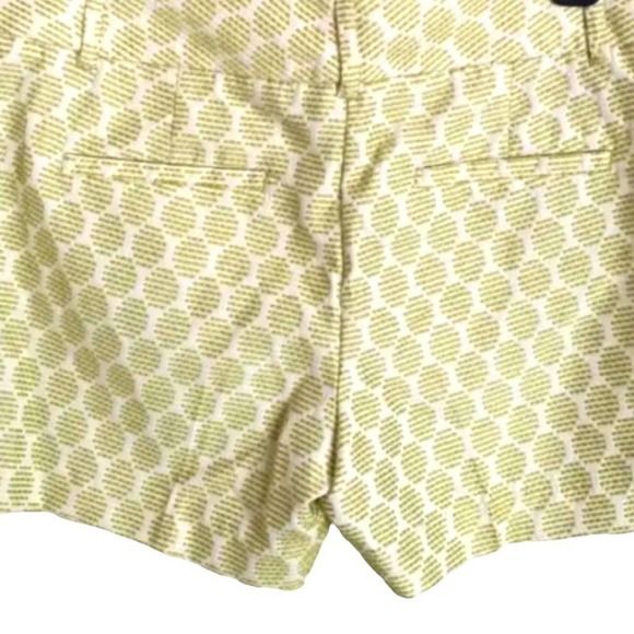 Ann Taylor Loft embroidered shorts. Dress shorts. Size 4
C - Picture 3 of 9